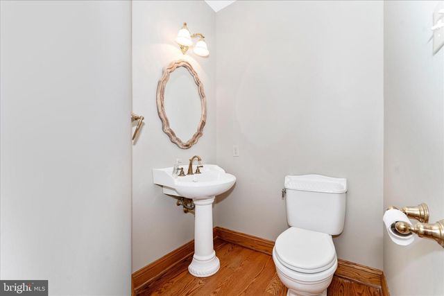 5019 OLD SWIMMING POOL RD, Frederick, MD 21703