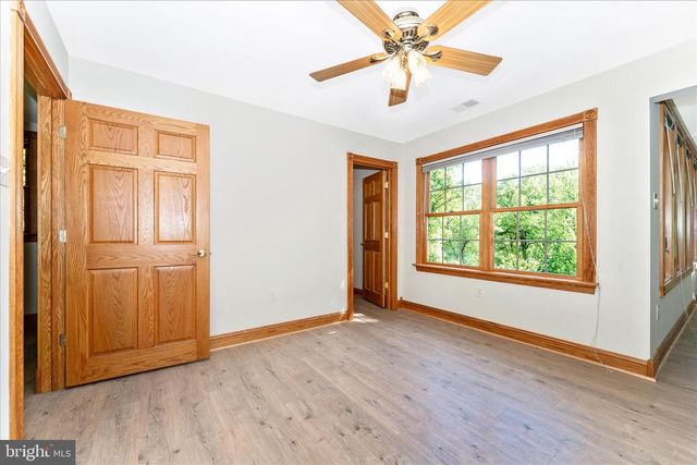 5019 OLD SWIMMING POOL RD, Frederick, MD 21703