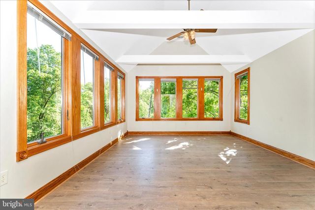 5019 OLD SWIMMING POOL RD, Frederick, MD 21703