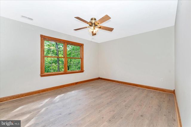 5019 OLD SWIMMING POOL RD, Frederick, MD 21703
