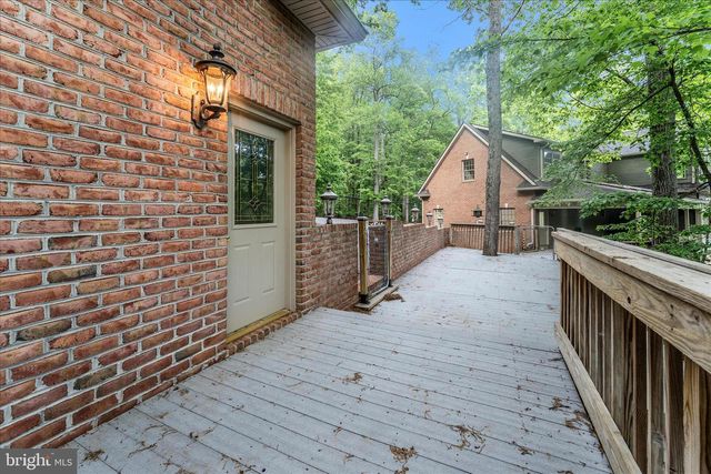 5019 OLD SWIMMING POOL RD, Frederick, MD 21703