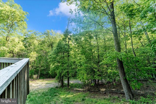 5019 OLD SWIMMING POOL RD, Frederick, MD 21703