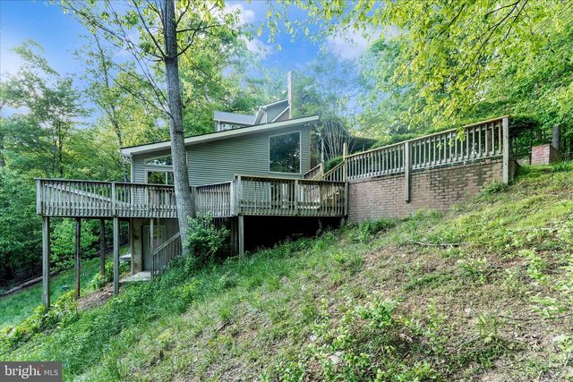 5019 OLD SWIMMING POOL RD, Frederick, MD 21703