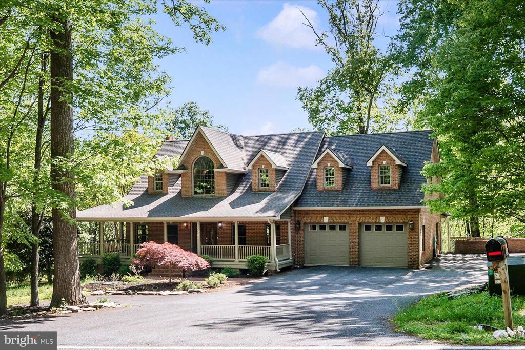 5019 OLD SWIMMING POOL RD, Frederick, MD 21703