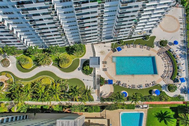 100 Lincoln Rd 1012, Miami Beach, FL 33139