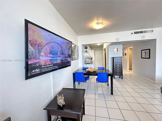 100 Lincoln Rd 1012, Miami Beach, FL 33139