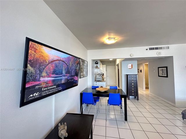 100 Lincoln Rd 1012, Miami Beach, FL 33139