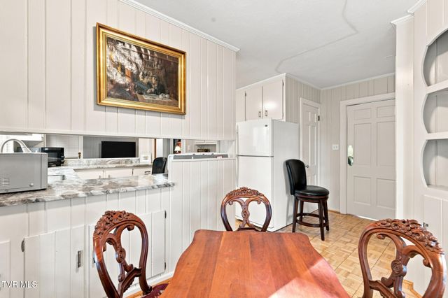 599 Green Hill Road, Bristol, VA 24201