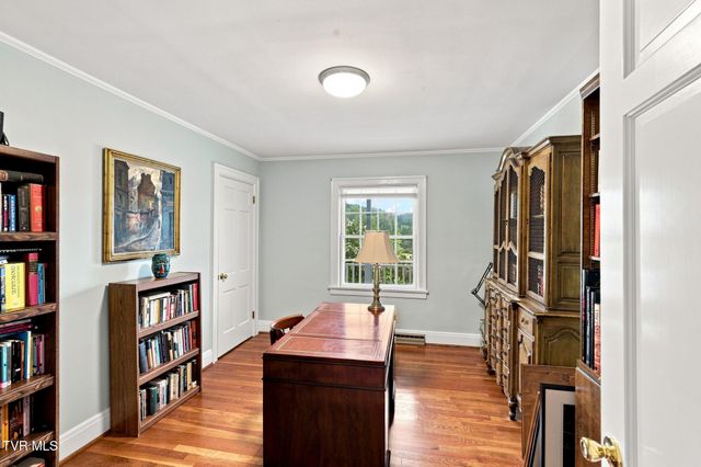 599 Green Hill Road, Bristol, VA 24201