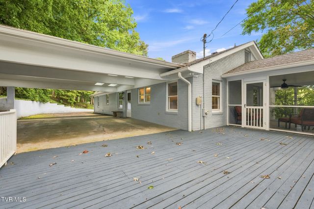 599 Green Hill Road, Bristol, VA 24201
