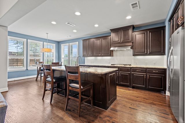 1630 Old Oak Court, Prosper, TX 75078