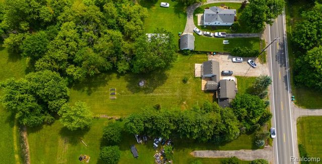30930 Pennsylvania Road, Romulus, MI 48174