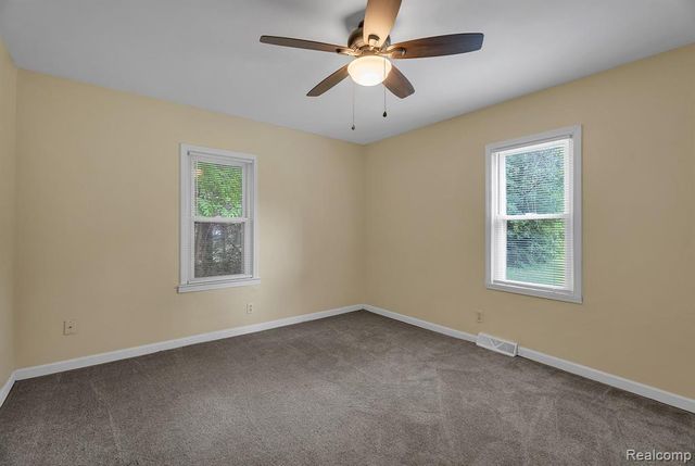 30930 Pennsylvania Road, Romulus, MI 48174