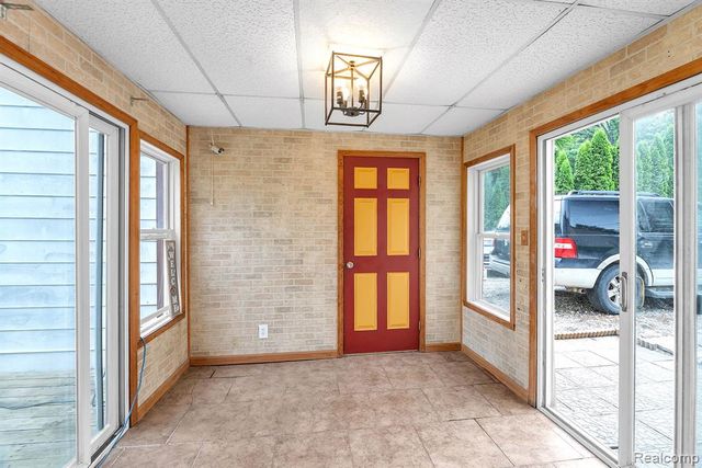 30930 Pennsylvania Road, Romulus, MI 48174