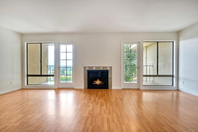 2251 Altisma Way 202, Carlsbad, CA 92009