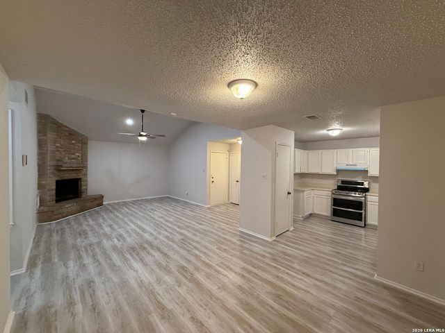 11371 FISH SPGS, San Antonio, TX 78245