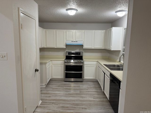 11371 FISH SPGS, San Antonio, TX 78245