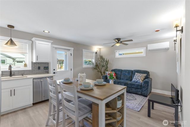 119 7th Street SW, Long Beach, WA 98631