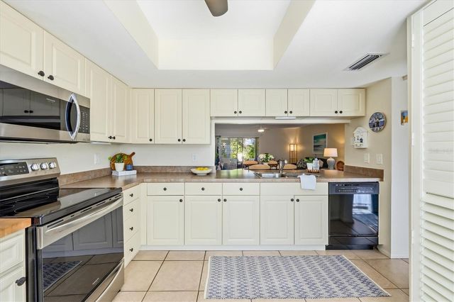 112 JOSE GASPAR DRIVE 112, Englewood, FL 34223