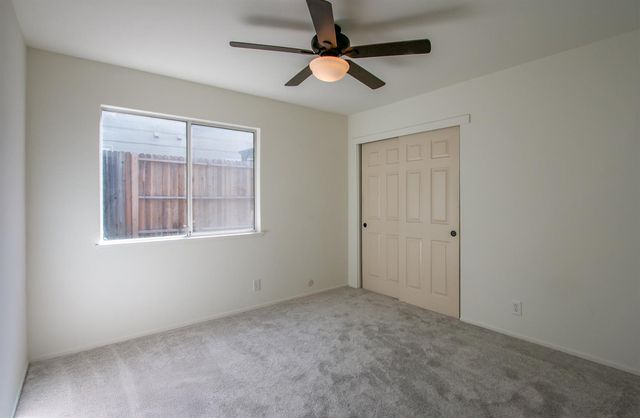 126 Manseau Dr, Folsom, CA 95630