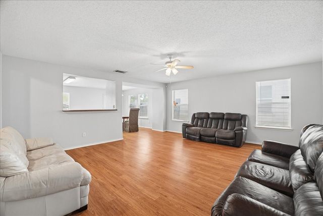 9103 Prairie Bluff Drive, Dallas, TX 75227