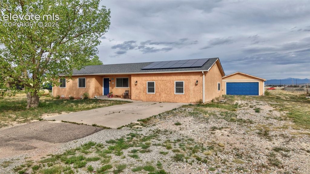 191 N Bumgardner Drive, Pueblo West, CO 81007
