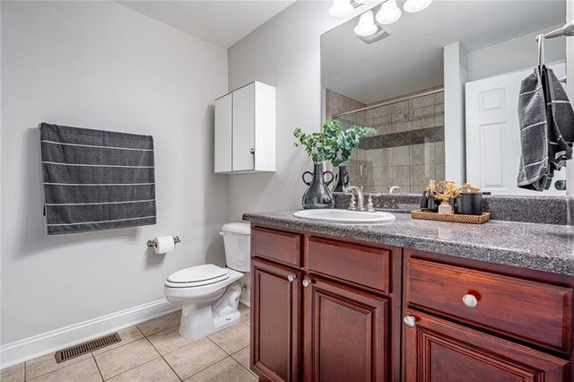 402 Madison SE Lane 402, Smyrna, GA 30080