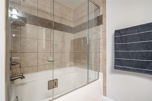 402 Madison SE Lane 402, Smyrna, GA 30080