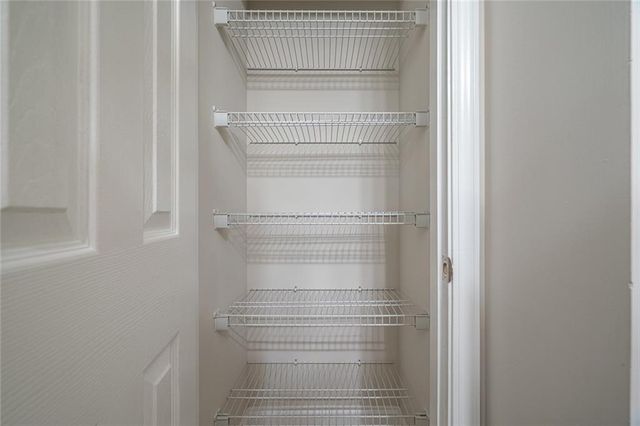 402 Madison SE Lane 402, Smyrna, GA 30080