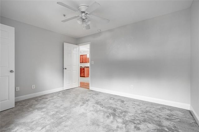 402 Madison SE Lane 402, Smyrna, GA 30080