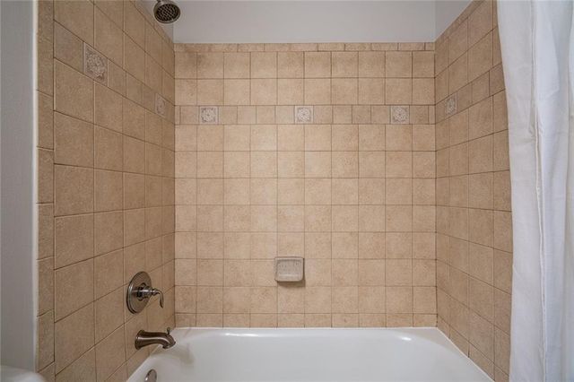 402 Madison SE Lane 402, Smyrna, GA 30080