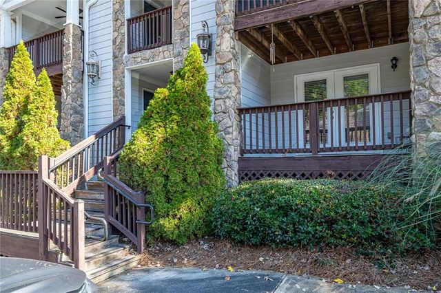 402 Madison SE Lane 402, Smyrna, GA 30080