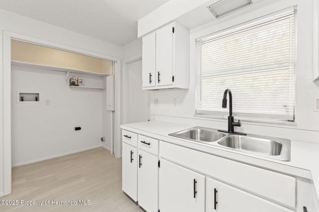 4554 Essex Lane, Spring Hill, FL 34606