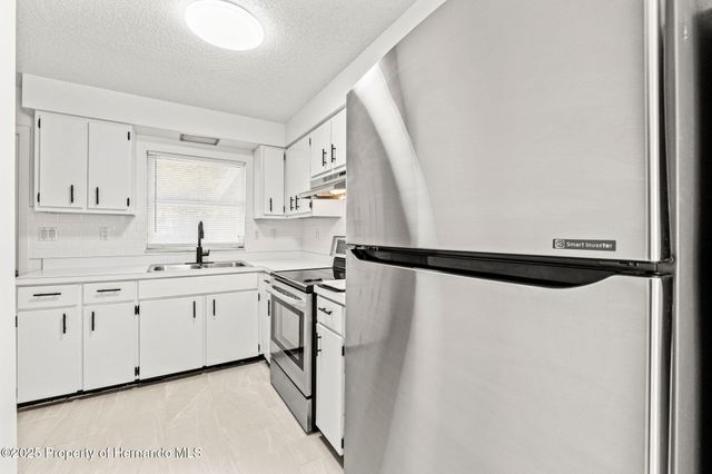 4554 Essex Lane, Spring Hill, FL 34606