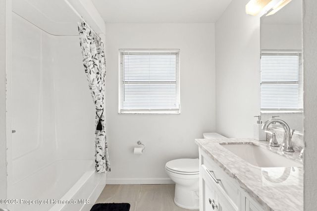 4554 Essex Lane, Spring Hill, FL 34606