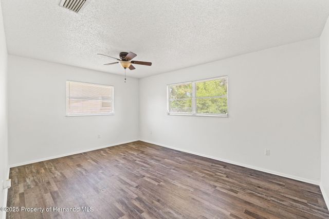 4554 Essex Lane, Spring Hill, FL 34606