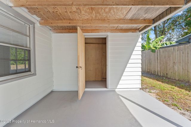 4554 Essex Lane, Spring Hill, FL 34606