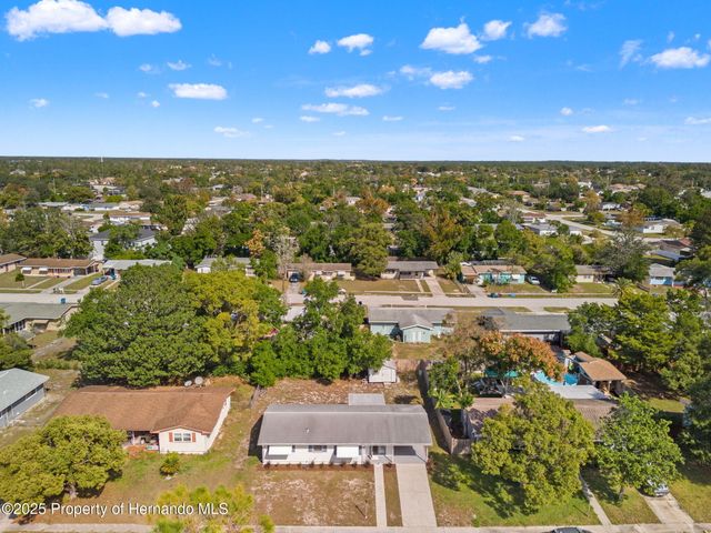 4554 Essex Lane, Spring Hill, FL 34606