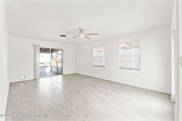 4554 Essex Lane, Spring Hill, FL 34606