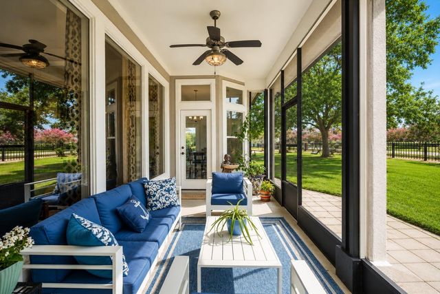 1 Lake Estates Court, Montgomery, TX 77356