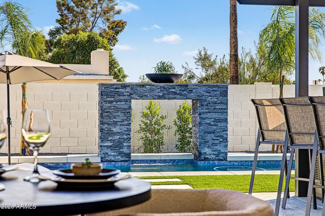8403 E HEATHERBRAE Drive, Scottsdale, AZ 85251