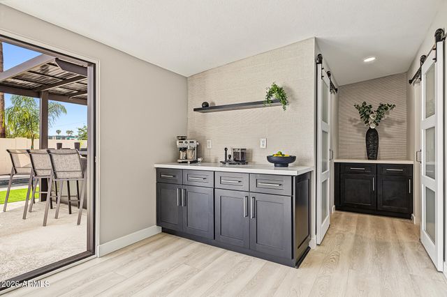 8403 E HEATHERBRAE Drive, Scottsdale, AZ 85251