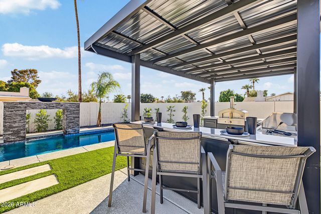 8403 E HEATHERBRAE Drive, Scottsdale, AZ 85251