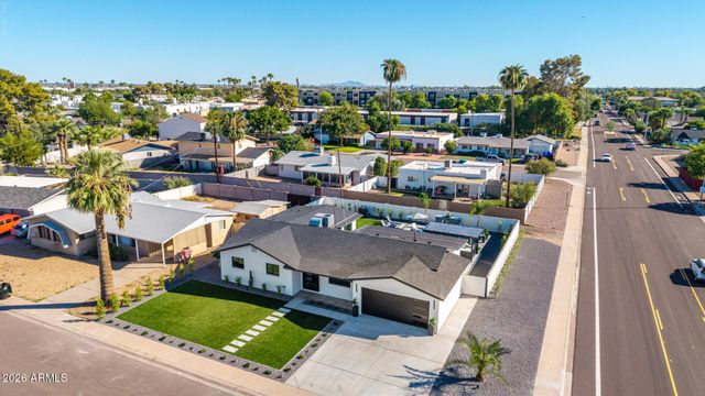8403 E HEATHERBRAE Drive, Scottsdale, AZ 85251