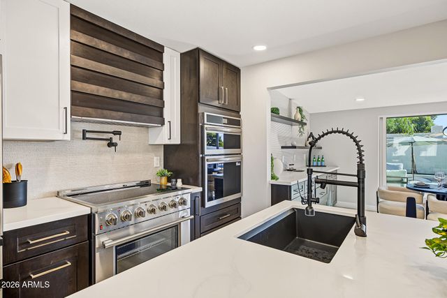8403 E HEATHERBRAE Drive, Scottsdale, AZ 85251