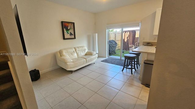 1146 SE 26th Terrace 0, Homestead, FL 33035