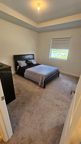 1146 SE 26th Terrace 0, Homestead, FL 33035