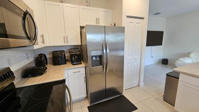 1146 SE 26th Terrace 0, Homestead, FL 33035