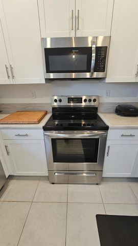 1146 SE 26th Terrace 0, Homestead, FL 33035