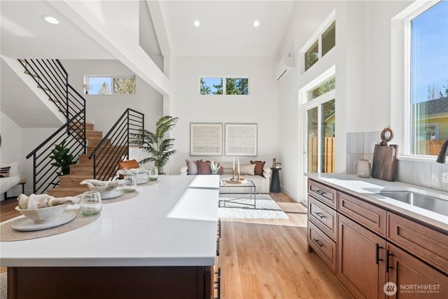 2905 Cedarwood Avenue, Bellingham, WA 98225